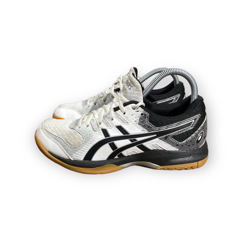 Asics Womens Gel Rocket 9 1072A034 White Running Shoes Sneakers Size 7.5